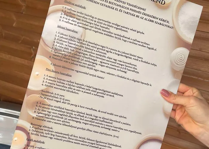 Voeroesko -lak Szauna Es Jakkuzi Hasznalattal *